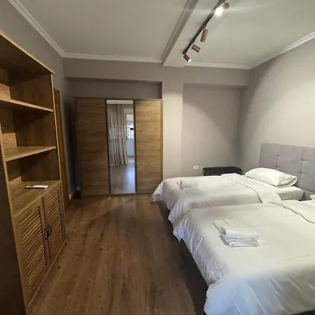 Apartment Cozy In Blloku Area *